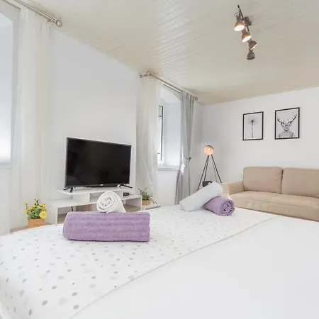 Apartment Petric Hvar Town Exterior photo