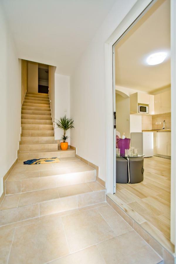 Apartment Petric Hvar Town